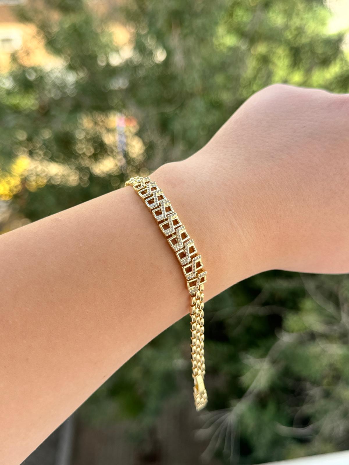 Işıltılı Kare Taş Detaylı Kadın Bileklik